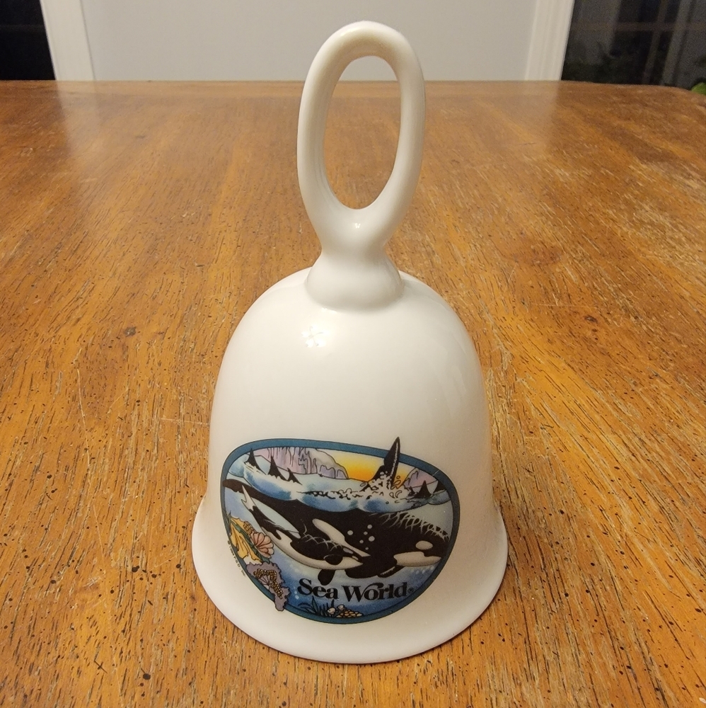 Vintage 1994 SeaWorld Collectible Bell